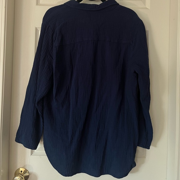 Blue button down shirt - Picture 3 of 3